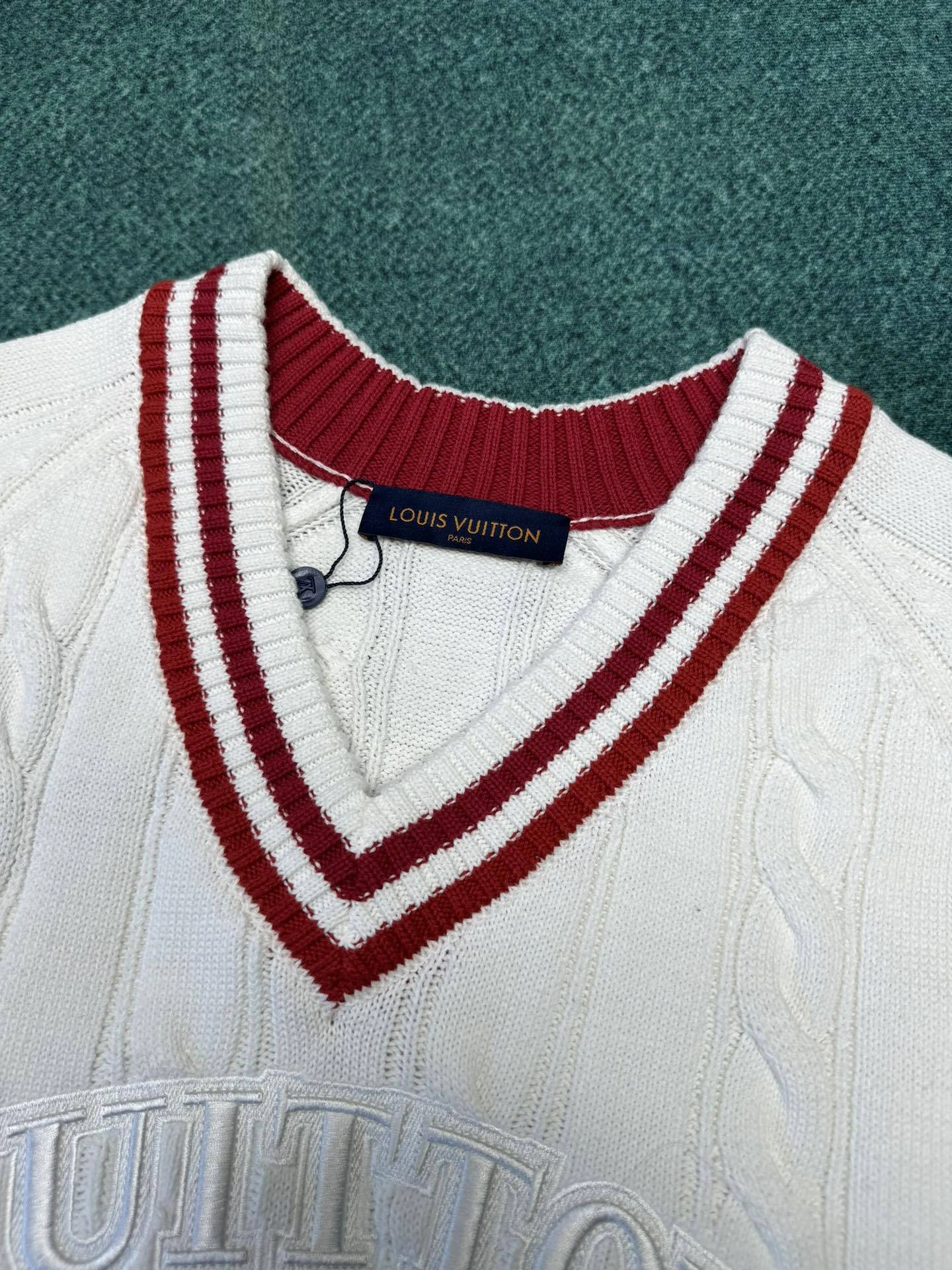 wg.luxury-- 8V oversize item: E-F443J1839H